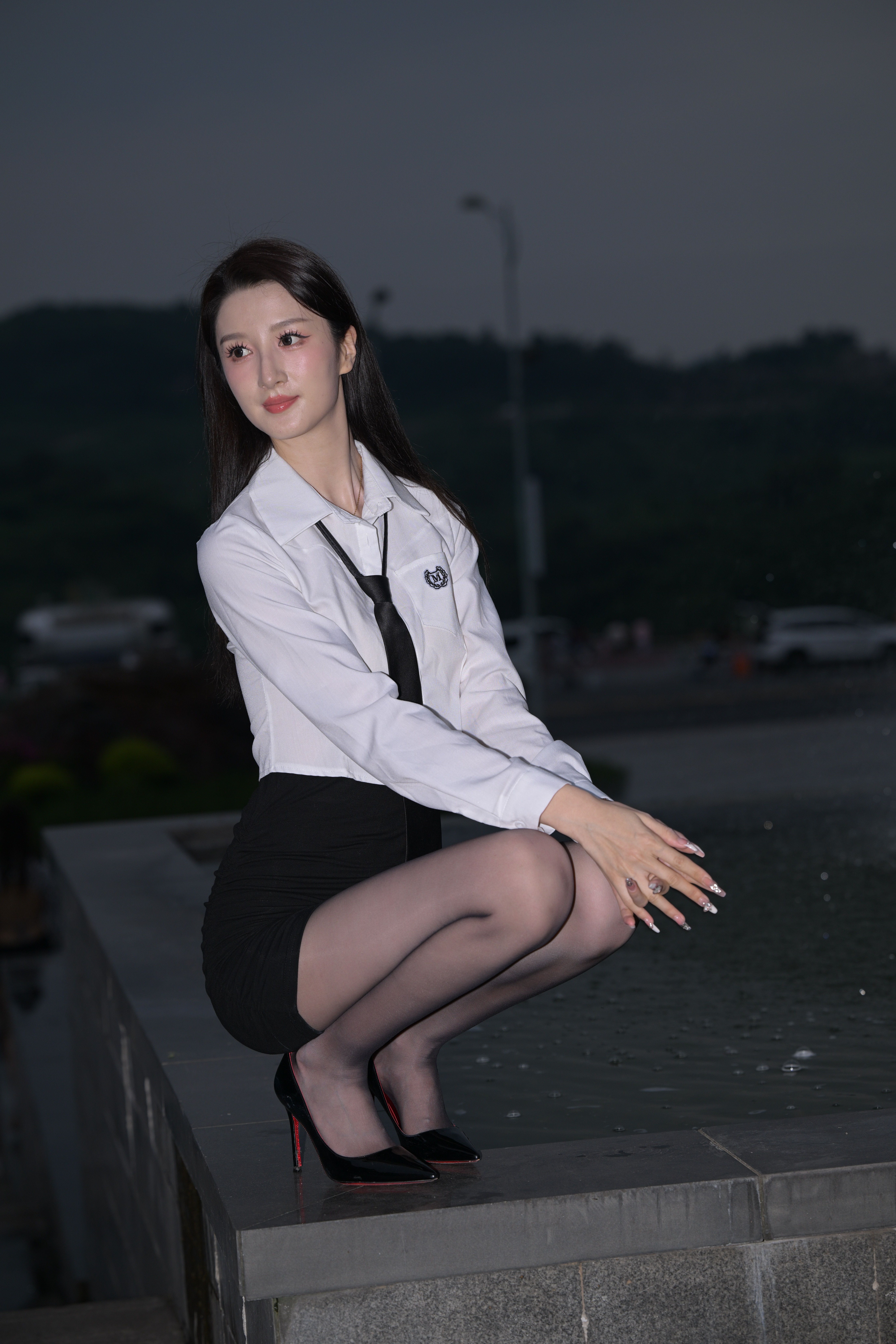 ★完整★ J2262 黑白搭配通勤风 3.3G-KHL.CC-快活林